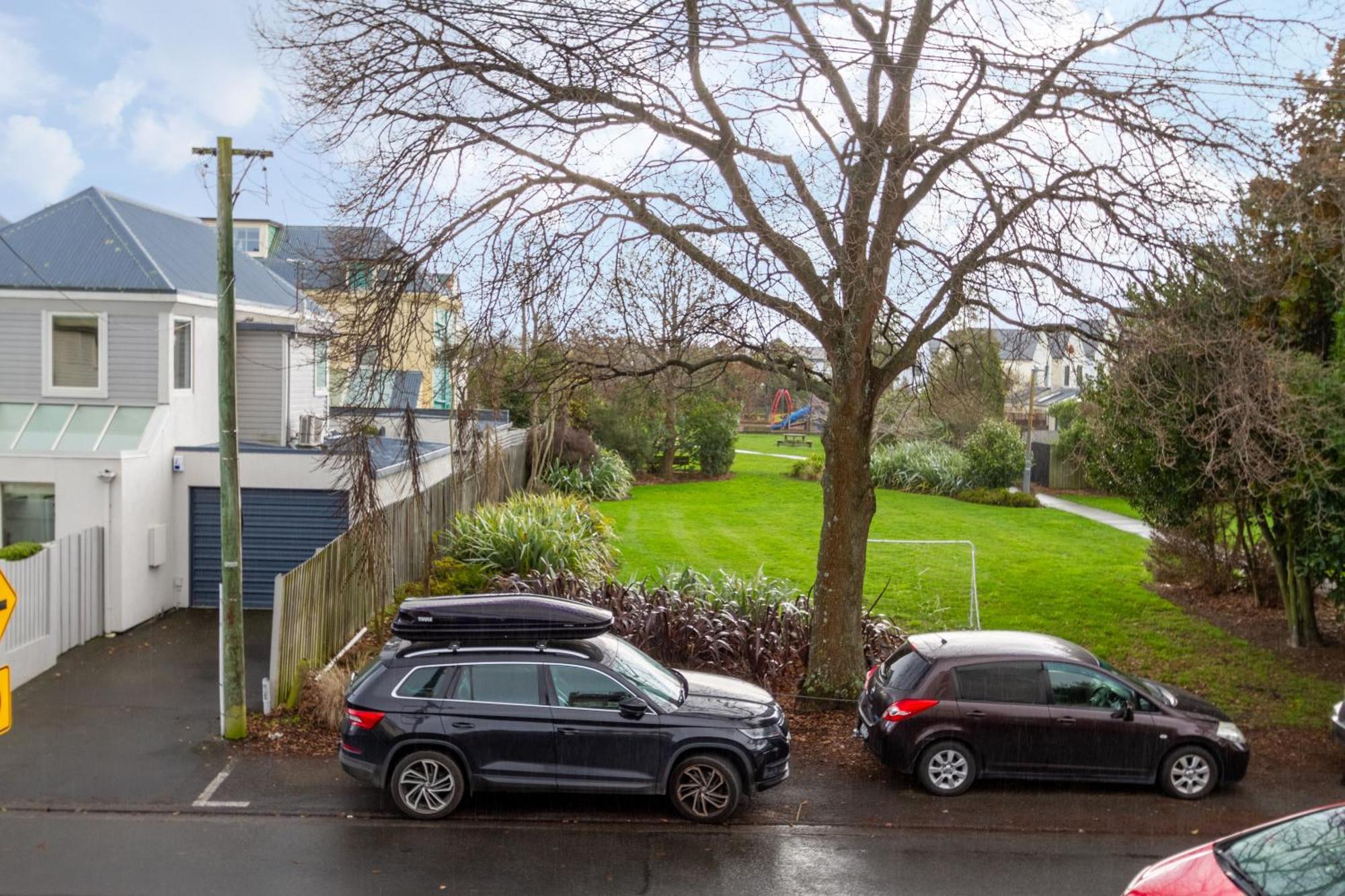 Warm Chch Apartment Park View & Garage Parking Christchurch Ngoại thất bức ảnh