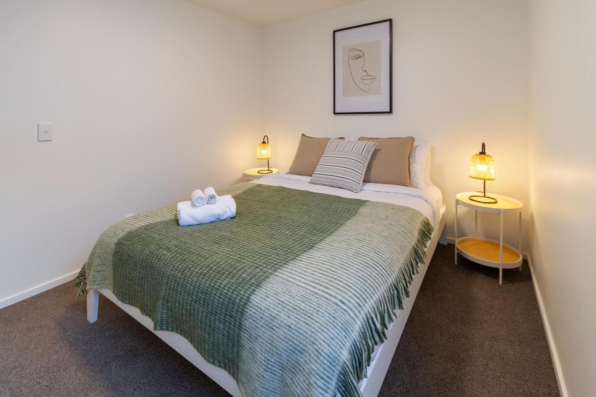Warm Chch Apartment Park View & Garage Parking Christchurch Ngoại thất bức ảnh