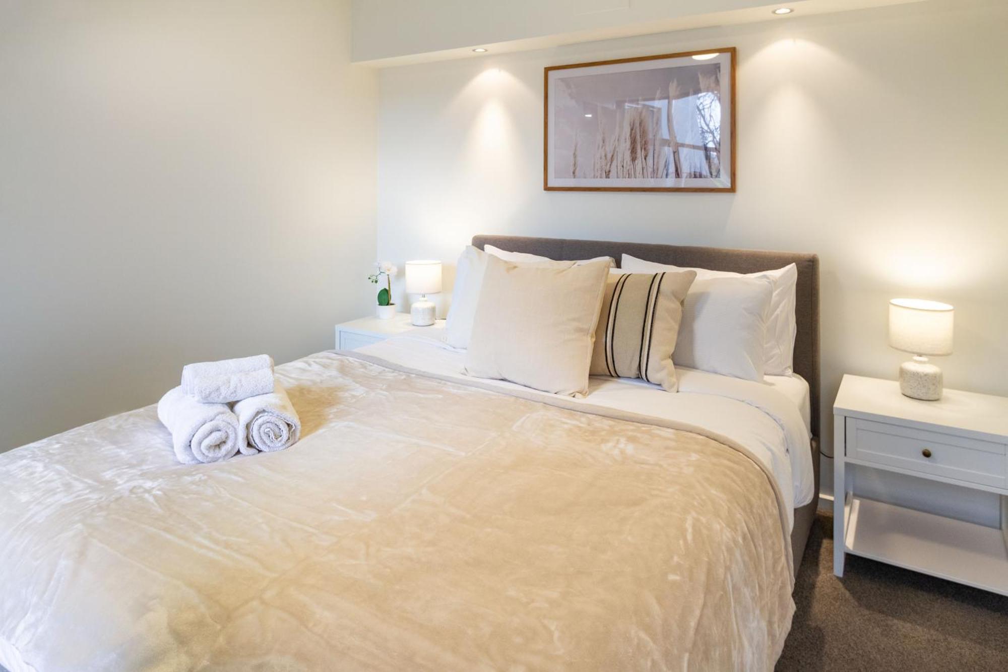 Warm Chch Apartment Park View & Garage Parking Christchurch Ngoại thất bức ảnh